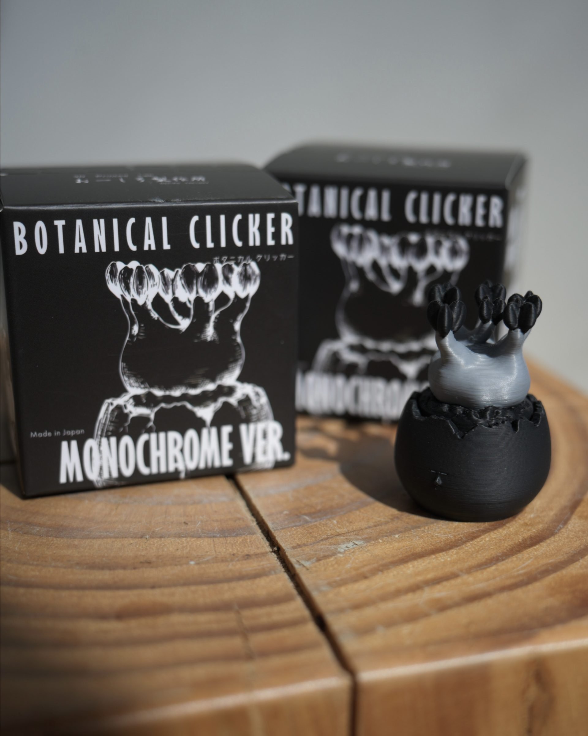 Botanical Clicker - Monochrome 黑灰極簡盲盒系列|<br>日本聯名 3D打印塊根植物模型 Art Toy