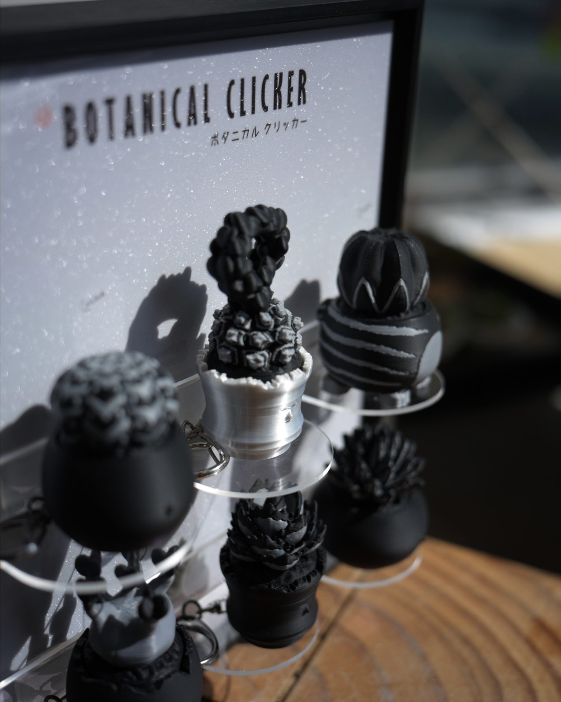 Botanical Clicker - Monochrome 黑灰極簡盲盒系列|<br>日本聯名 3D打印塊根植物模型 Art Toy
